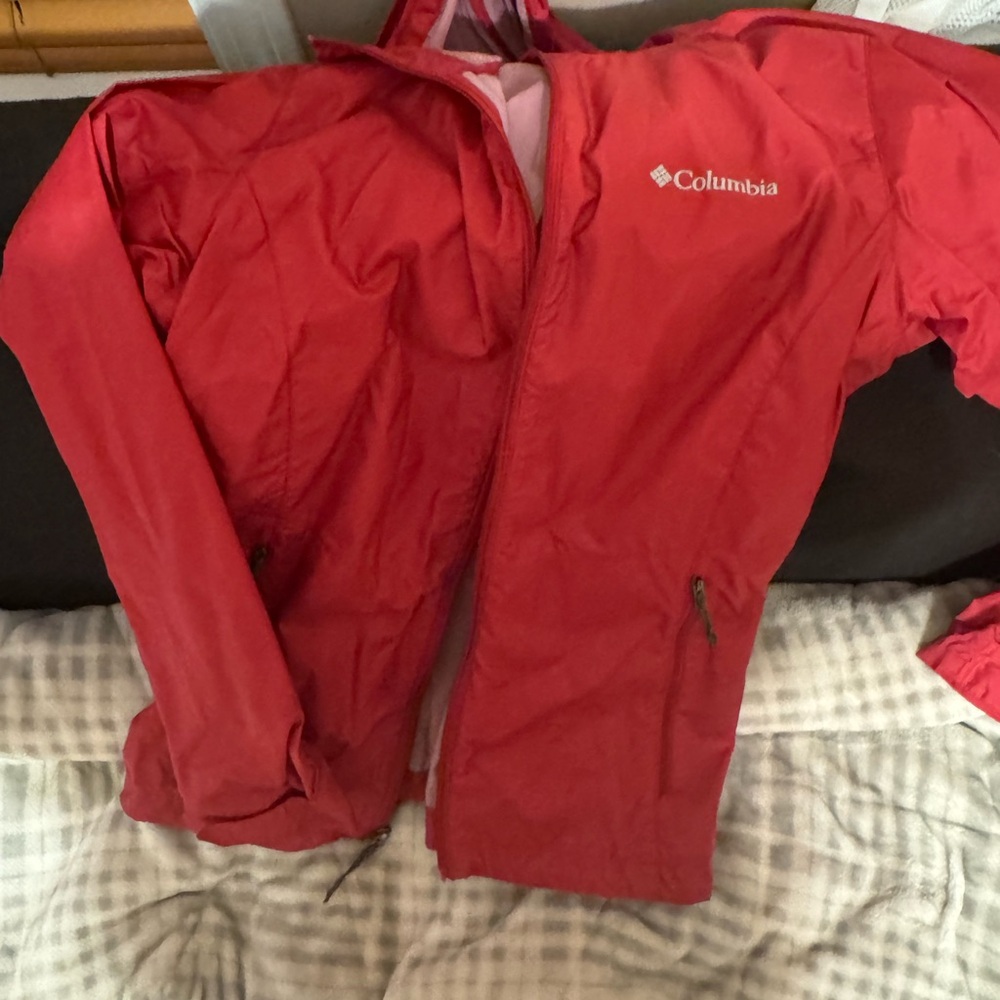Columbia Rain Coat